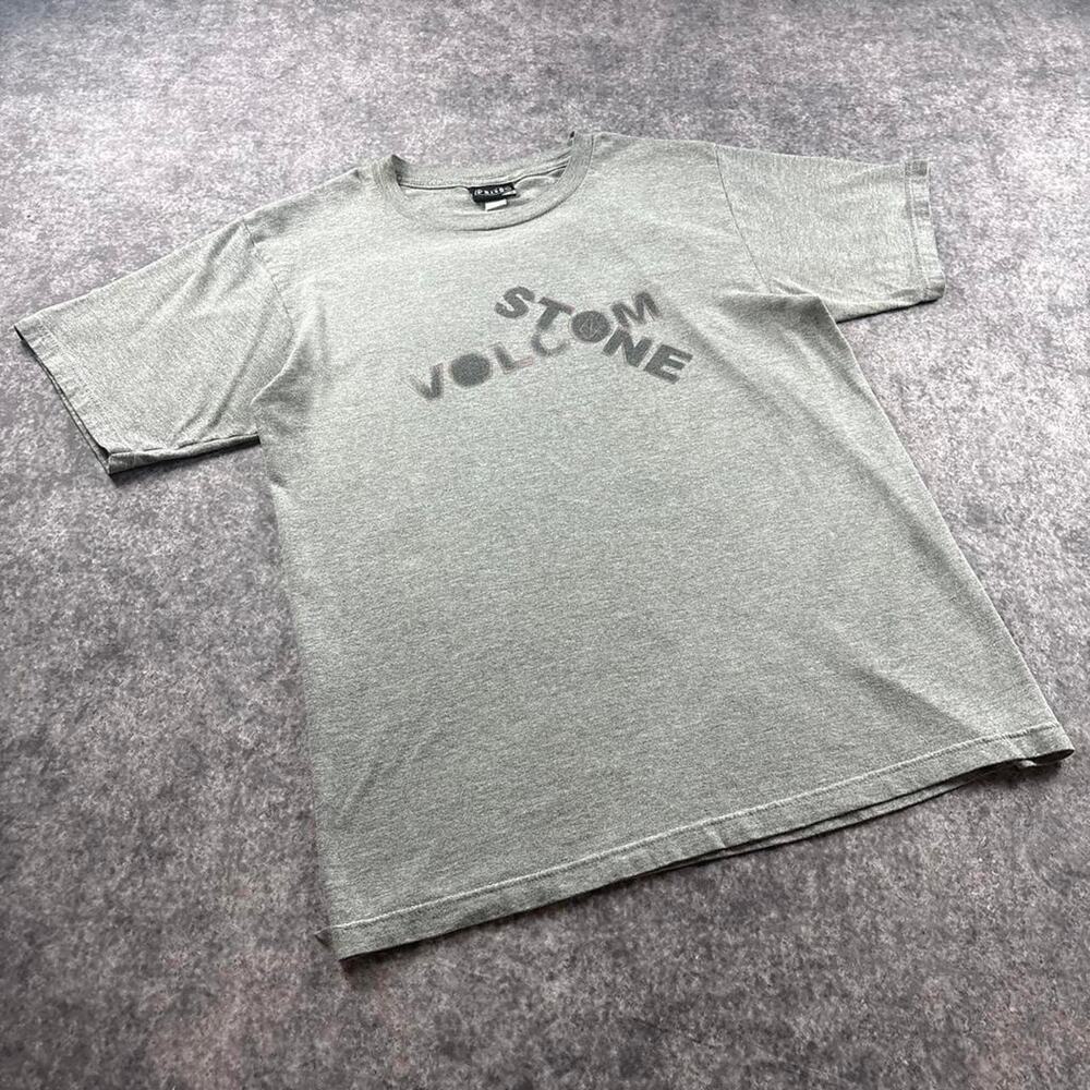 Vintage Y2K Volcom Stone Men’s M Gray Graphic Tee Skate Surf Grunge